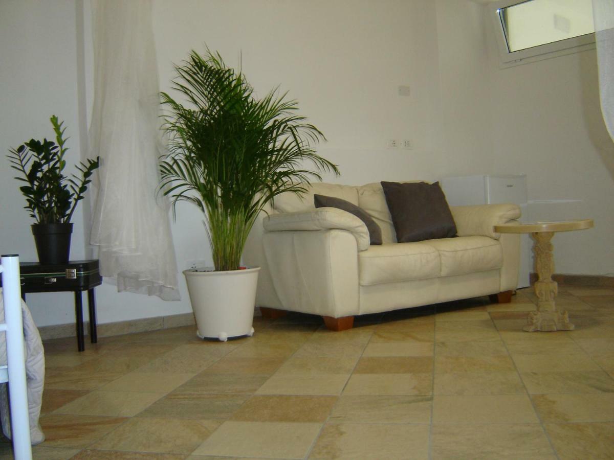 La Dolce Vita B&B Noli Bagian luar foto